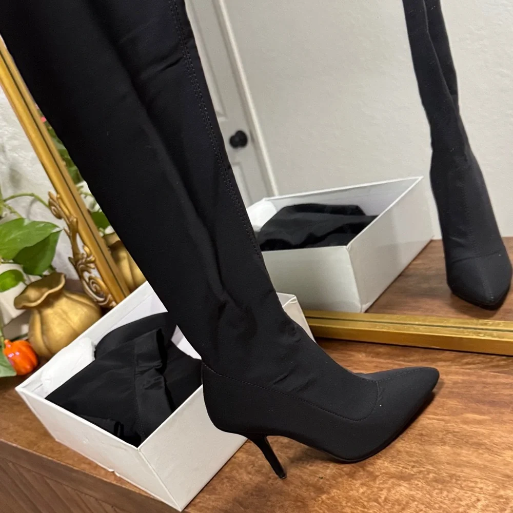 Sexy Black Women's Over-the-Knee Boots